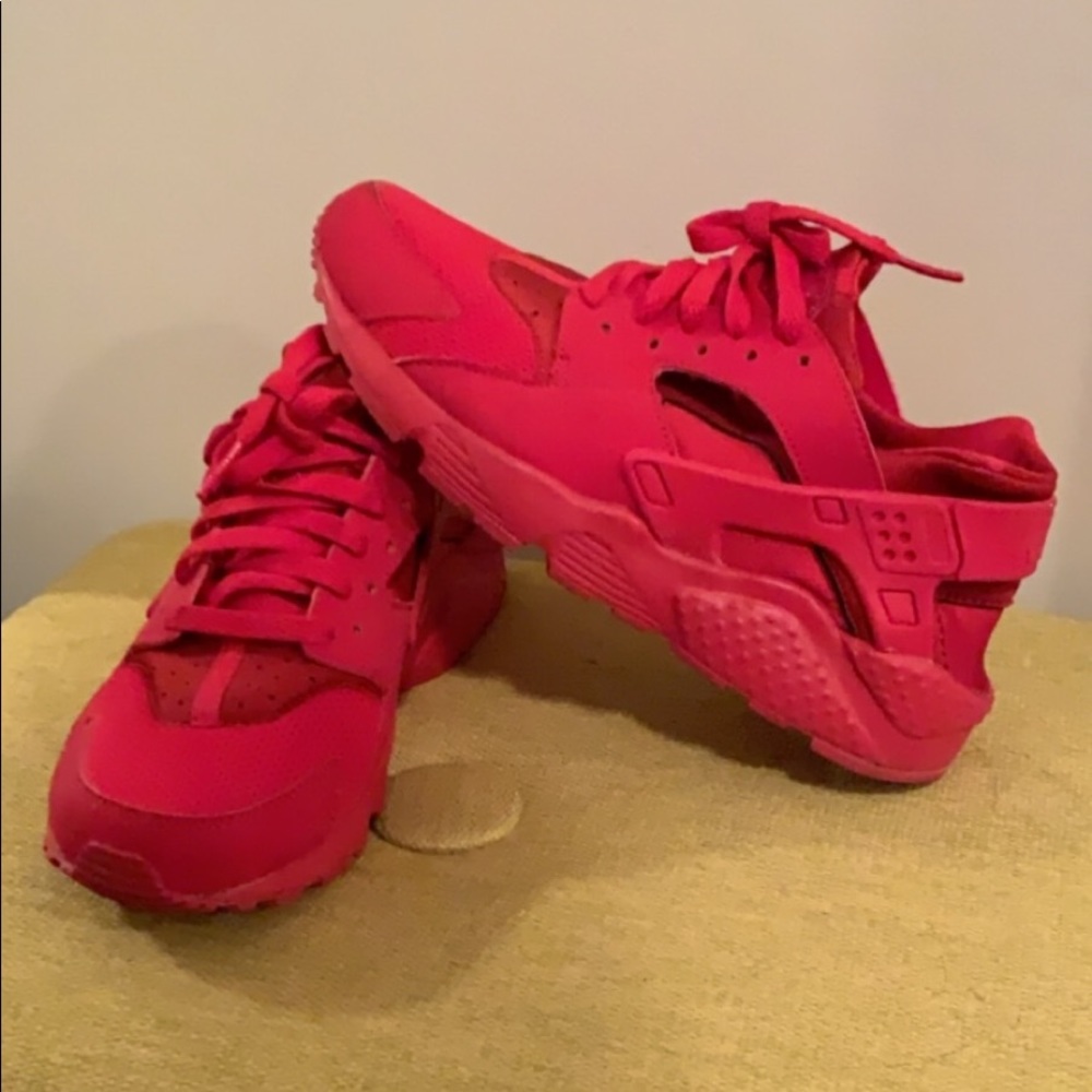 Nike Hurache’s